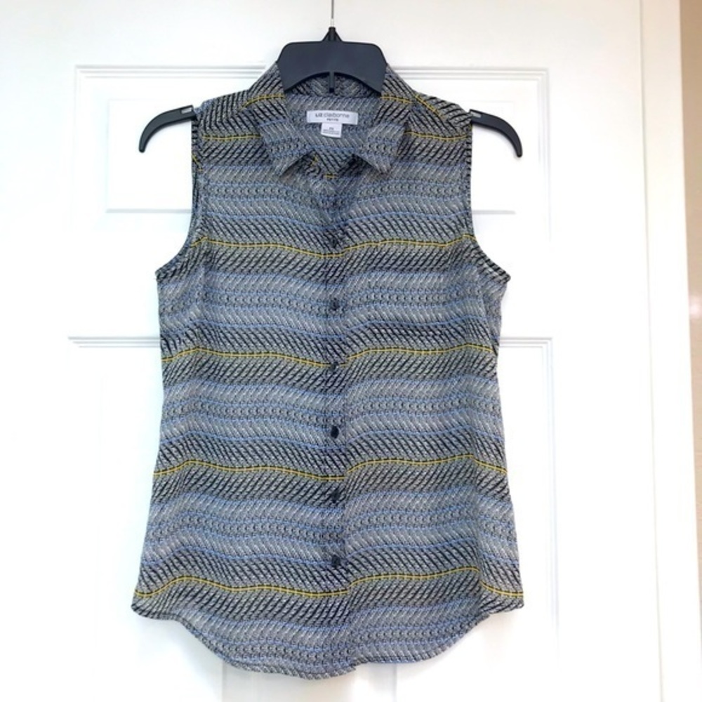 Liz Claiborne Petite Sleeveless Button Front Blouse-Size PS